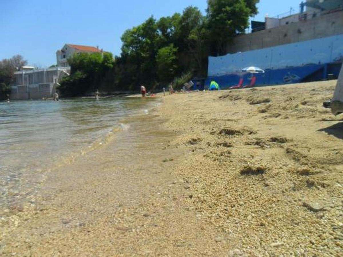 Holiday Apartment Lungomare Привлака Екстер'єр фото