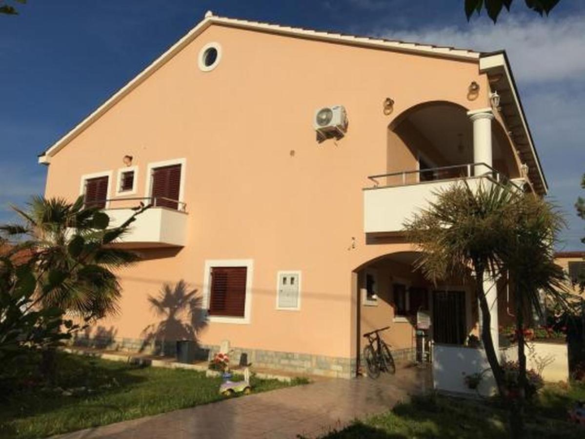Holiday Apartment Lungomare Привлака Екстер'єр фото